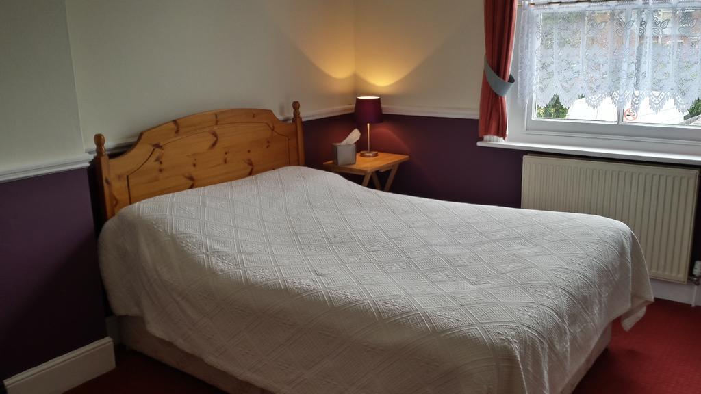The Ship Inn Fordingbridge Habitación foto